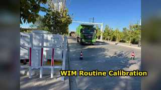 Nos ingénieurs coopèrent avec les autorités de transport sur l'étalonnage de routine du système WIM